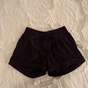 Lululemon black shorts